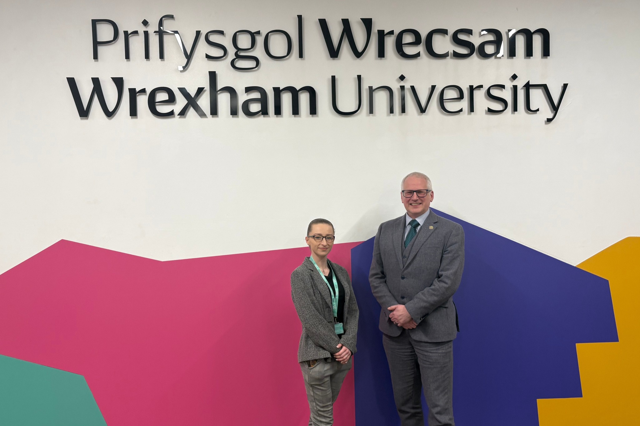 Student Niamh and Deputy Vice Chancellor Paul