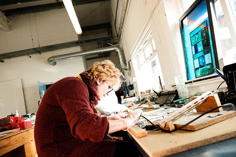 An applied art student working