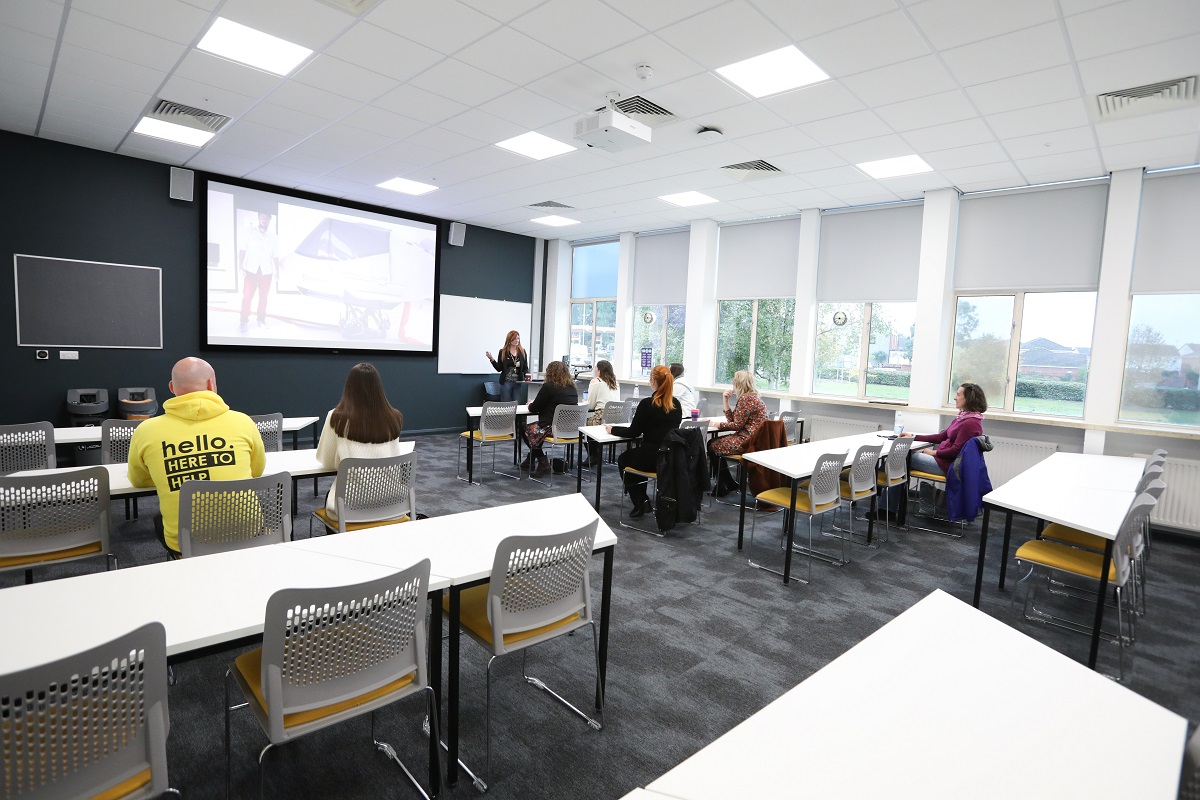 Teaching space - students in a modern class room