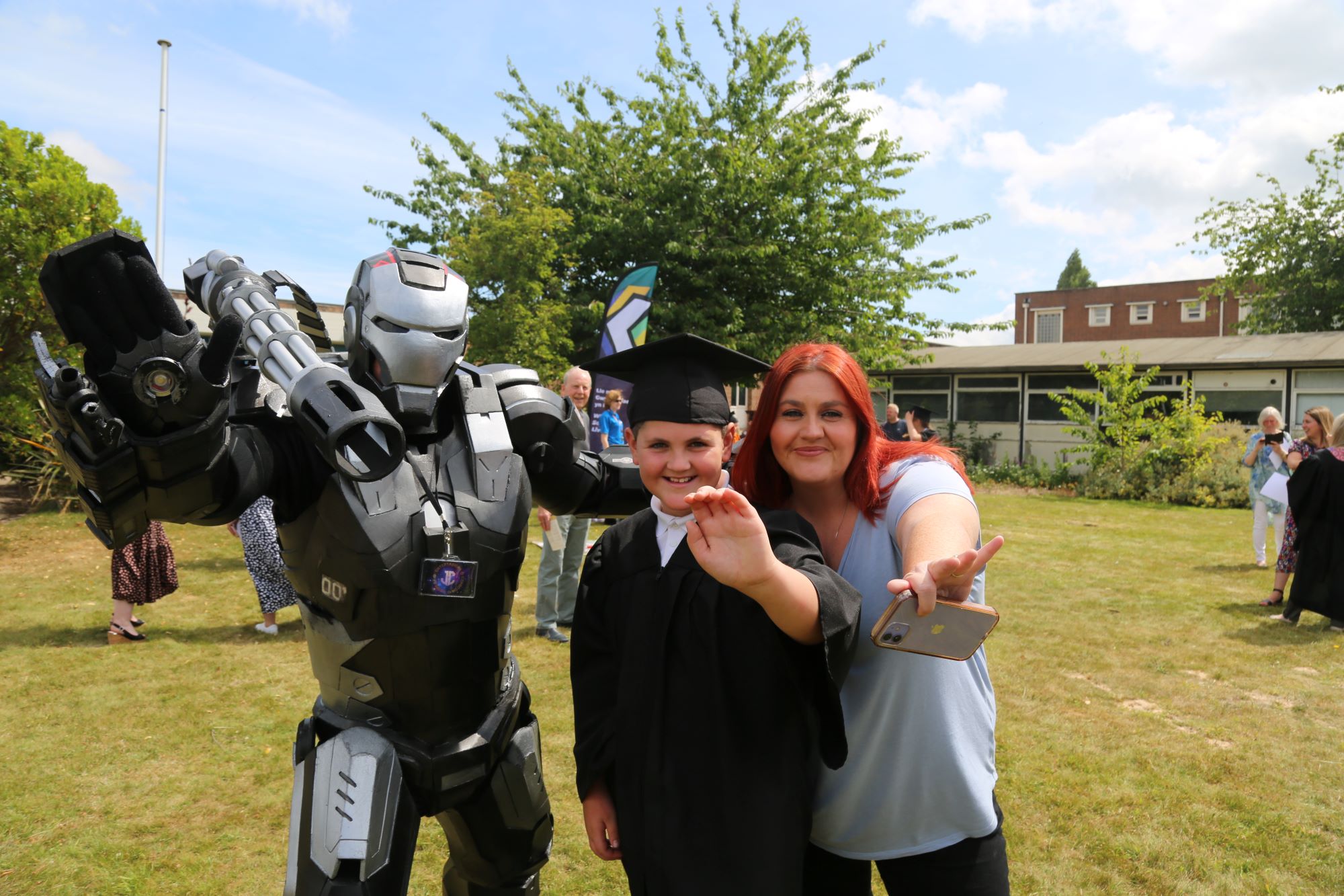 Mum and kid with cosplayer
