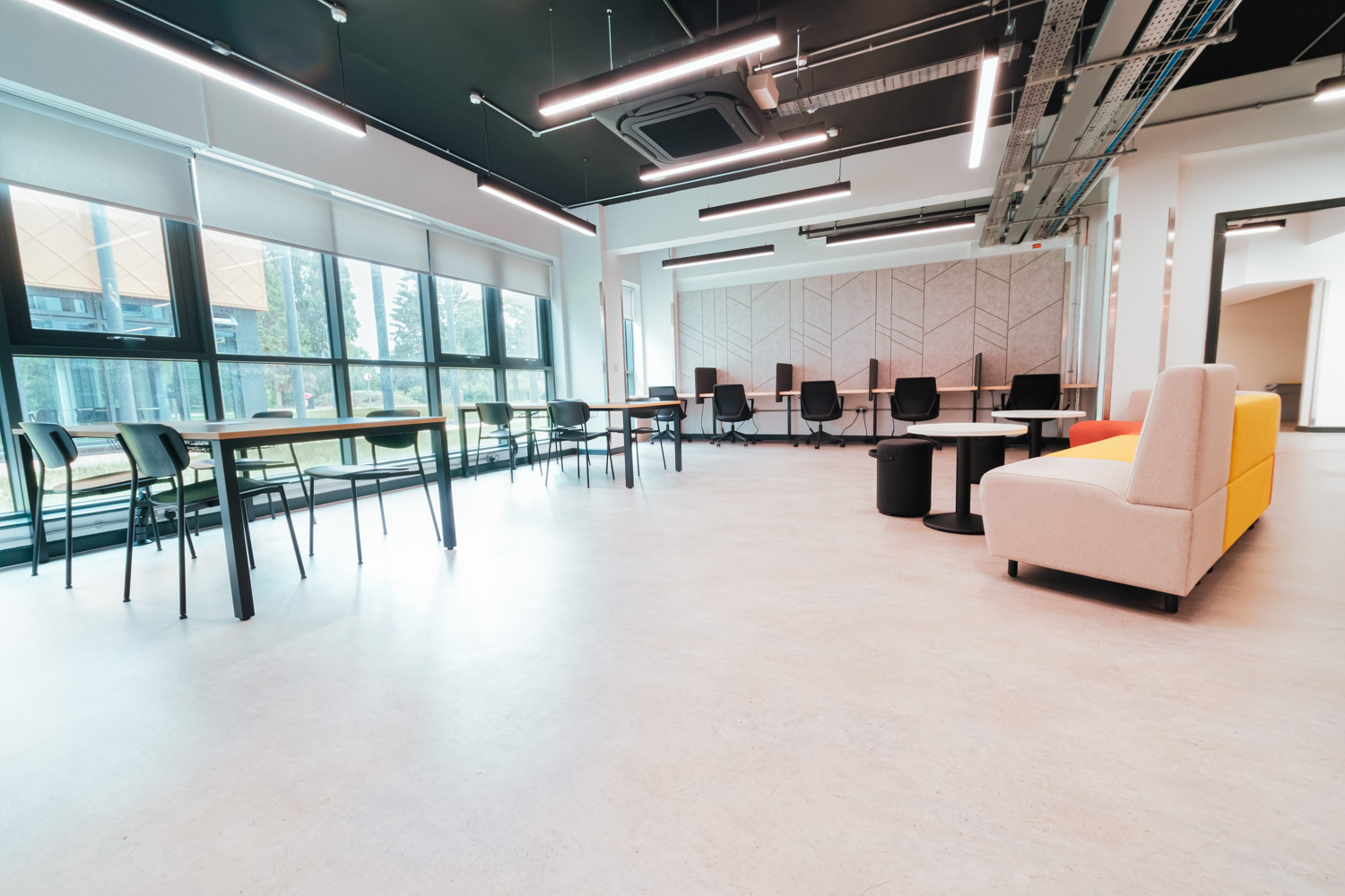 Simulation and Immersive Learning Centre social space