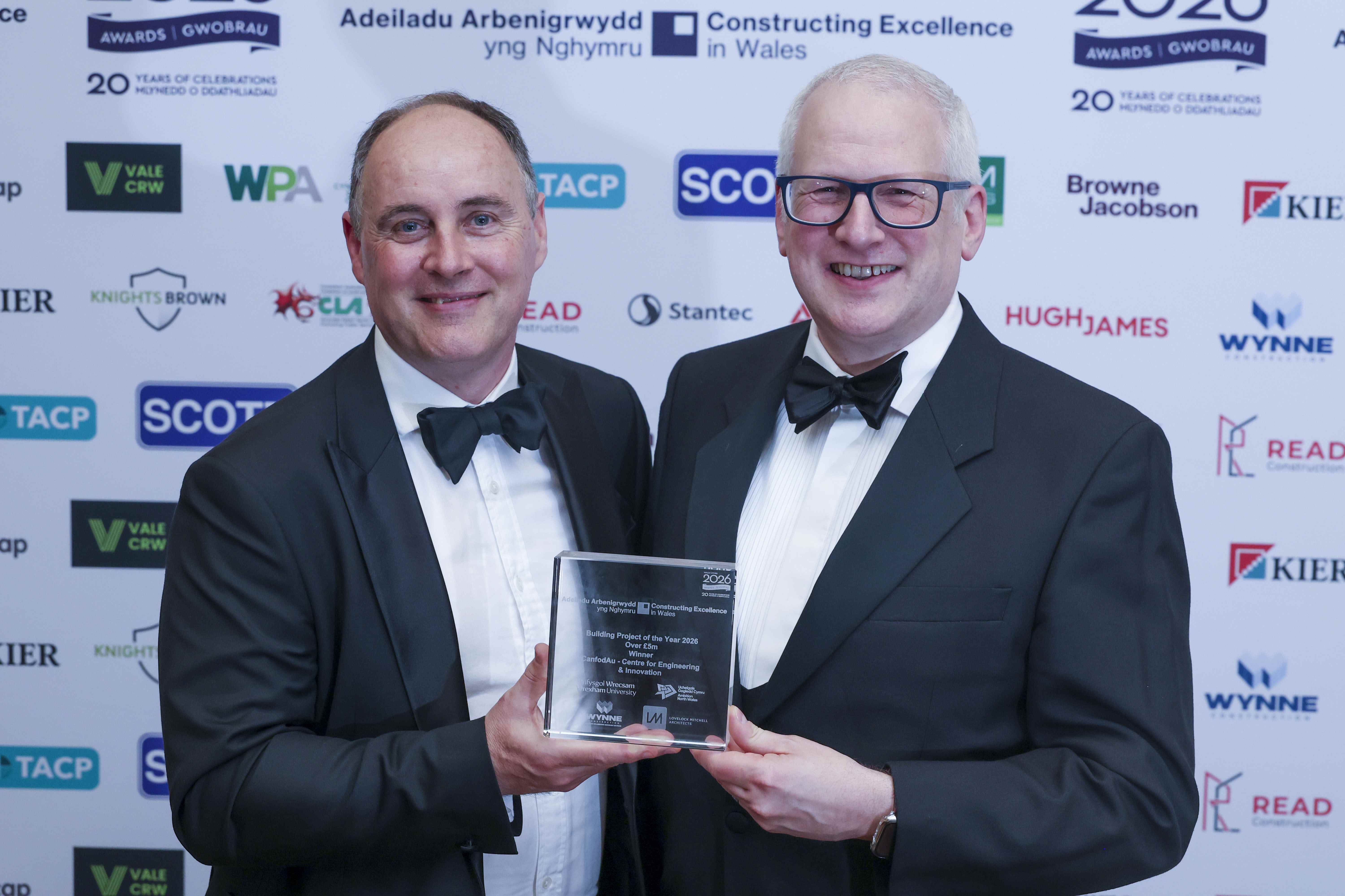 Paul Moran and Paul Davies with their award