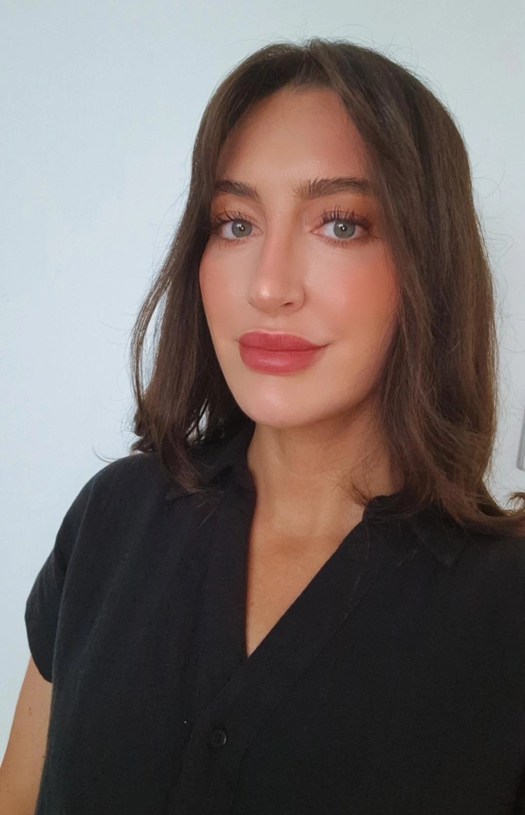 head and shoulders of Katie Phillips