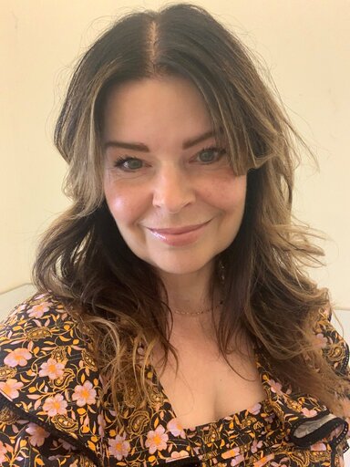 head and shoulders of dawn jones