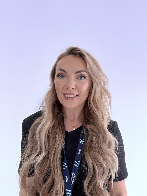 headshot of Gemma Lunt