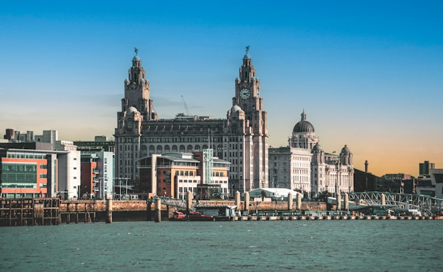 liverpool skyline of Liver bird building and river